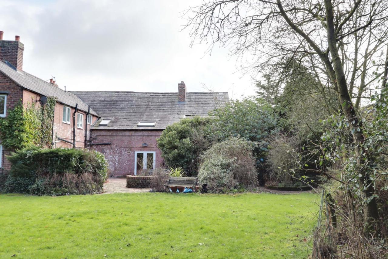 체스터 Bretton House Farm Retreat 빌라 외부 사진